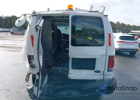 2006 Ford E-250 Commercial/Recreational z USA, uszkodzony, nr VIN 1FTNE24L66HA99392